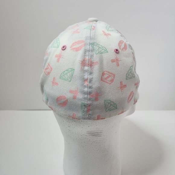 Jetpilot Cap: Cream - Lipstick Diamonds and Kisses Pattern- Flexfit - OSFA Hat - Picture 4 of 14